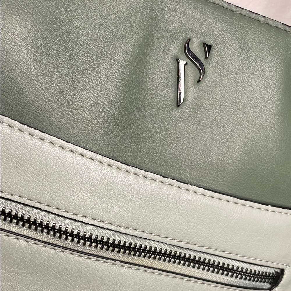 Simply Vera Vera Wang Sage Green Shoulder Bag - Picture 5 of 9